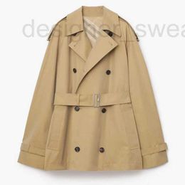 Trench Coats Designer Designer High Quality Windbreaker Womens Spring and Automne 24 Édition coréenne Style anglais Small Short Coat S010