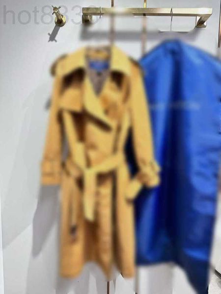 Trenchs de femmes Designer Liu Yifei Camel Coupe-vent Manteau Femme Mi-Longueur Manteau Classique Simple Mode Style Britannique KV71