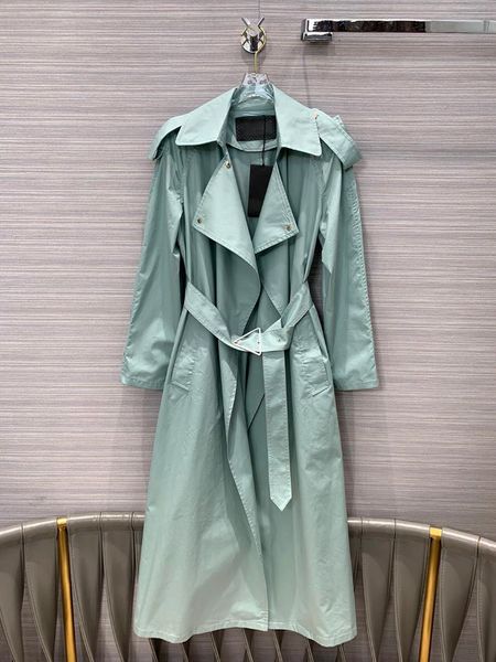 Abrigos de trinchera para mujer Principios de primavera Runway Abrigo de gama alta Mujeres Big Lapel Triángulo Cinturón Vestido Estilo Abrigo largo Temperamento sólido