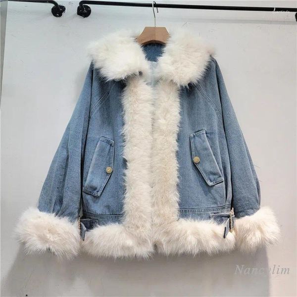 Trenchs de femmes manteaux européens blanc fourrure denim manteau femme 2023 hiver grand revers laine artificielle patchwork veste matelassée chaude parka