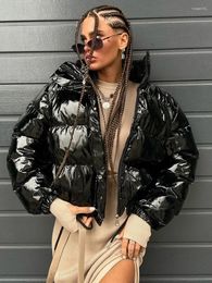 Dames Trenchcoats Mode Opstaande Kraag Rits Glanzend Zwart Parka's Voor Dames 2023 Herfst Winter High Street Dikke Warme Katoenen Vulling