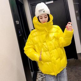 Trenchs de femmes brillant jaune / blanc / noir / orange femmes 2023 veste d'hiver streetwear à capuche parkas femme épaisse manteau de coton chaud