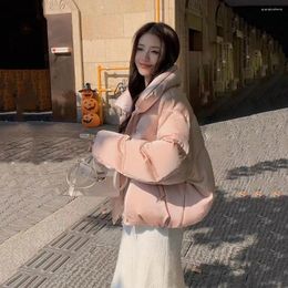 Abrigos de trinchera para mujer Coreano Pink Stand Collar Parka Chaqueta de invierno Casual Down Abrigo de algodón Ropa de pan corto Mujer Espesar Ropa exterior cálida