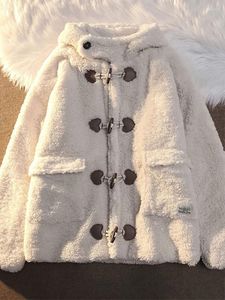 Trenchs pour femmes Style coréen laine d'agneau à capuche vestes femmes 2023 hiver tout-match lâche manteau dames mode Streetwear poches en peluche