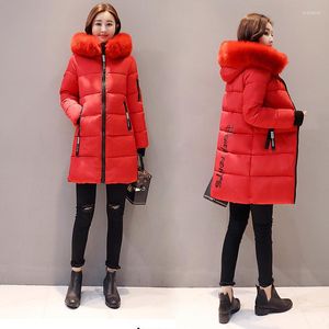 Trenchs pour femmes Version coréenne du manteau de mode pour femmes hiver moyen et long coton rembourré grand col en laine épaissir Parkas chauds