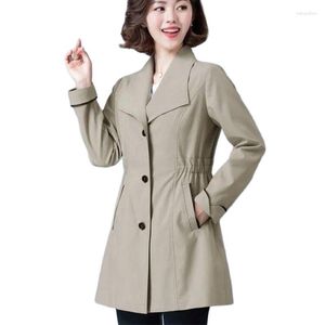 Femmes Trench Coats Moyen-Âge Personnes Âgées Manteau Simple Boutonnage Casual Mince Printemps Automne Veste Femme Coupe-Vent Grande Taille 6XL