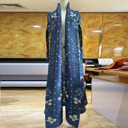 Trenchs de femmes Miyake Manteau plissé pour femmes Vintage imprimé jupe longue à revers 2023 automne/hiver style dubaï grande taille