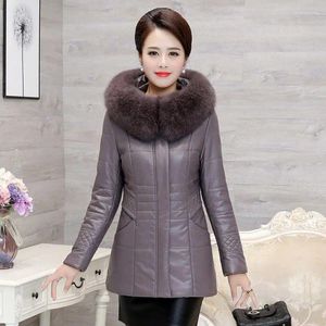 Dames Trenchcoats Moeder 2023 Winter Warm Katoen Gevoerde Kleding Korte Grote Bontkraag Revers Leren Parka's Middelbare Leeftijd Ouderen Vrouwen R121