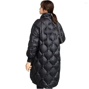 Vrouwen Trenchcoats Parka Vrouwen Langstaande Kraag 2023 Winter Koreaanse Bright Face Overknee Jas 666