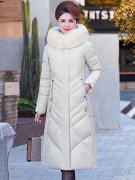 Trenchs de femmes Parkas 2024 Hiver Femmes Duck Down Manteau Parka Vestes Longue Slim À Capuchon Mère Solide Simple Chaud Femme