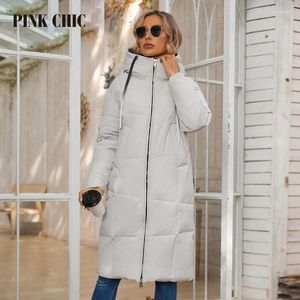 Dames Trenchcoats PINK CHIC 2024 Winterjas Dames Donsjacks Mode Klassiek Warm Kanten Capuchon Lang Casual Parka Dames W8236