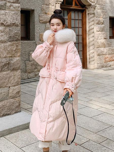 Abrigos de trinchera para mujer Pink Down Acolchado Chaqueta de invierno para mujer Sección larga 2023 Abrigo coreano Diseño suelto con capucha Cuello de piel grande Moda