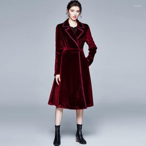 Trench femme manteaux piste Hepburn automne hiver femmes Long manteau de velours femme Vintage Blazer concepteur Simple vêtements d'extérieur