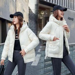 Gabardina para mujer, chaqueta de invierno acolchada de algodón de estilo corto, Parkas informales con cuello levantado para mujer, prendas de vestir brillantes a la moda para mujer