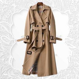 Gabardina para mujer primavera otoño mujer coreana doble botonadura medio largo abrigo cortavientos mujer 230201