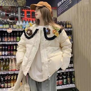 Trench-Coats de femmes Sweet 3D Flower Ruffleds Coton Veste Femmes Femmes Hiver Heavure Couche mignon Collier de poupée Loose parkas épaissis