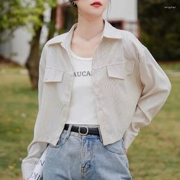 Trench Coats Femme Shirt White Shirt de cran à cran blanc