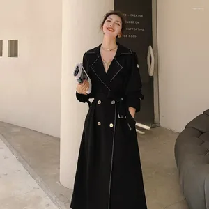 Trenchs de femmes manteaux à la mode long manteau noir pour les femmes de grande taille élégant manteau d'automne dans le style français