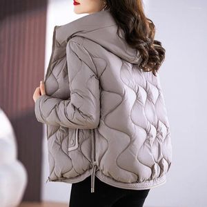 Trench Coats Coats Hiver Coat Down Jacket Femme Stracte 2023 Hooded mince brillant et à la mode pour 2211bxr