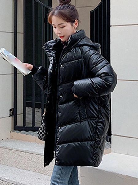 Trenchs de femmes manteaux veste d'hiver bouffante parkas 2023 mode dames manteau surdimensionné avec poches à capuche élégant long épaissir vêtements d'extérieur chauds