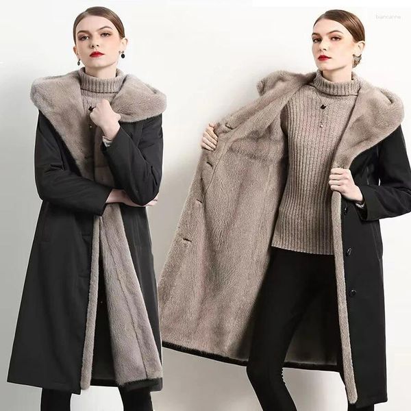 Trenchs de femmes manteaux hiver chaud daim doublure de fourrure femmes manteau 2024 mode coréenne à capuche épaisse veste longue pardessus femme