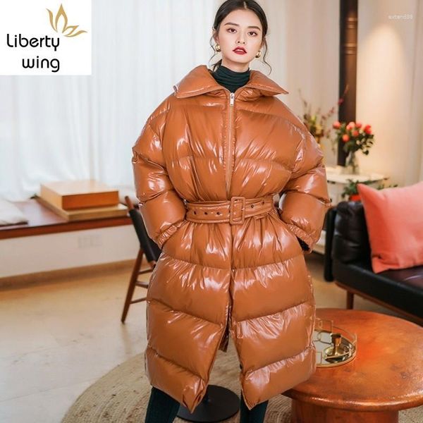 Gabardinas para mujer Abrigos de invierno Mujer de lujo de lujo brillante charol abajo chaqueta acolchada larga a prueba de viento nieve caliente parka cinturón femenino abrigo de gran tamaño