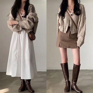 Dames Trenchcoats Dames Vesten 2023 Herfst Winter Single Breasted Knitwears Lange mouwen Warm Gebreid Vest Koreaanse Mode Lente