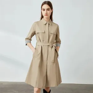 Trench Coats Femme Moyenne Corée de mode coréenne 2024 Femme Veste de ventre de vent d'automne à printemps solide polyvalent