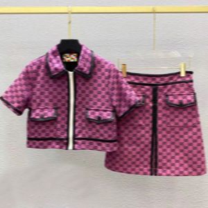 Vestido de dos piezas para mujer Trajes casuales Letras diseñador de lujo chaqueta de mujer Abrigos para mujer Chaqueta con cremallera de manga corta Cool Girls Streetwear conjunto de diseñador C161