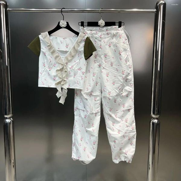 Pantalon deux pièces pour femmes, col en v, manches courtes, à volants, petite chemise florale, t-shirt droit, costume de Style pur Ins, été 2023