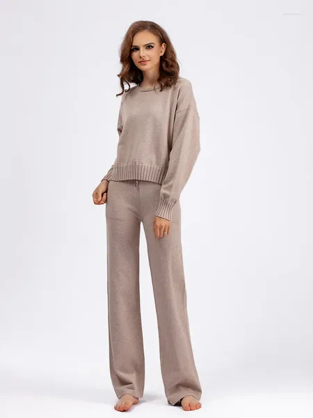 Pantalon de deux pièces pour femmes 2024 Europe Amérique Automne Hiver Costume Femmes Pièces Ensembles De Mode À Manches Courtes Lâche 2 Tenues