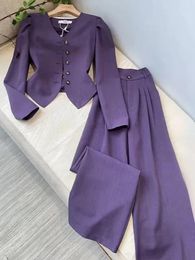 Pantaloni a due pezzi da donna 2024 Primavera francese Piccolo profumato 3 set Donna Autunno Moda Cappotto Giacca senza maniche Vita alta Abiti a gamba larga