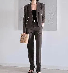 Pantalon de deux pièces pour femmes Brown Suit en deux pièces bouton en V V Blazer à manches longues ou pantalon mince