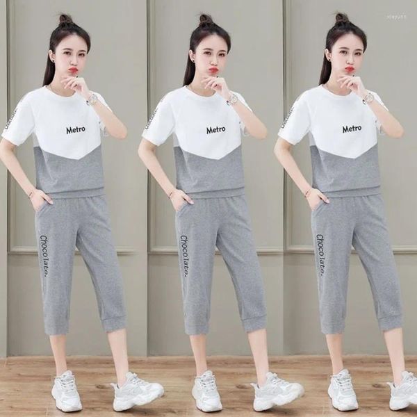 Pantalones de dos piezas para mujer, ropa deportiva Capris informal, traje de verano 2023, moda coreana, Tops cortos ajustados y conjunto de 2 piezas hasta la pantorrilla