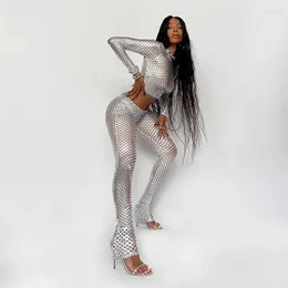 Pantalon de deux pièces pour femmes Design Hole Femmes Set Silver Manches longues O Cou Crop Top Sexy Hollow Out Skinny Crayon Nightclub Party Costumes