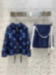 Zweiteilige Damen-Hosen, Designer-Shortsjacke mit großem altem Blumendruck und elastischer Taille, lockeres und lässiges Set RR63 83NA