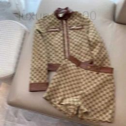 Dames tweedelige broek Designer Casual Suits Jackets Coats For Women Long Sleeve Zipper Jacket Cool Girls Streetwear Dames kleding IM09 N9W0