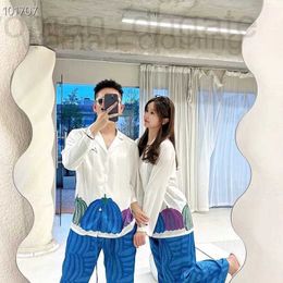 Pantalons de deux pièces pour femmes Designer Vêtements de nuit Designer Haut de gamme Homewear Ensemble blanc Couples Printemps et automne Manches longues, True Ice Pyjamas à la mode pour hommes Femmes AQA4