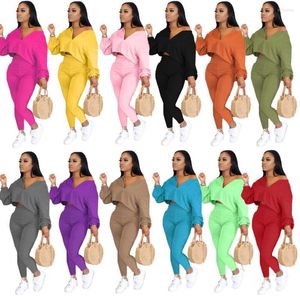 Femmes deux pièces pantalons automne 2023 femmes vêtements casual couleur unie à manches longues col en V haut court taille haute Leggings ensemble