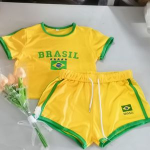 Pantalon deux pièces pour femmes gothique hip hop Harajuku Y2k Brésil lettre motif imprimé femmes deux pièces costume décontracté chic simple cordon jaune top shorts ensemble 230822