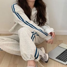 Pantalon deux pièces pour femmes Corée Ulzzang Kpop Casual Vintage Mode Sweat Femmes Ensemble Rayé Y2k Zip Up Veste Lâche Streetwear Deux Pièces Costume 221130