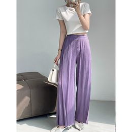 Pantalones de dos piezas para mujer Miyake Folds 2023 Temperamento de moda de verano elegante drapeado fino suelto casual femenino cien ancho más tamaño 230909