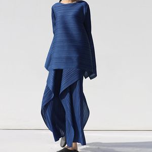 Miyake geplooide vrouwen tweedelig sets Summer Long Sleeve T-shirt Tops Ladies Losse broek Originele designer Causale kleding