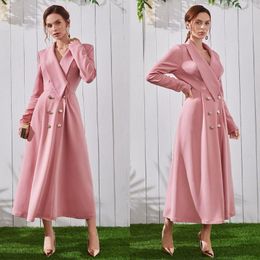 Tweedelige broek met damesroze roze een moderne vrouwen passen blazer jas jurk slanke dubbele borsten moeder van de bruid werk slijtage mode prom tailore