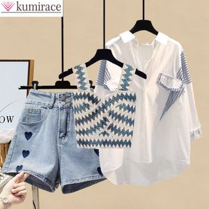 Tweedelige damesbroek Lente Zomer Gestreept Patchwork Wit overhemd Blouse Love Denim Shorts Persoonlijkheidsvest Driedelige elegante damesshortset 230606