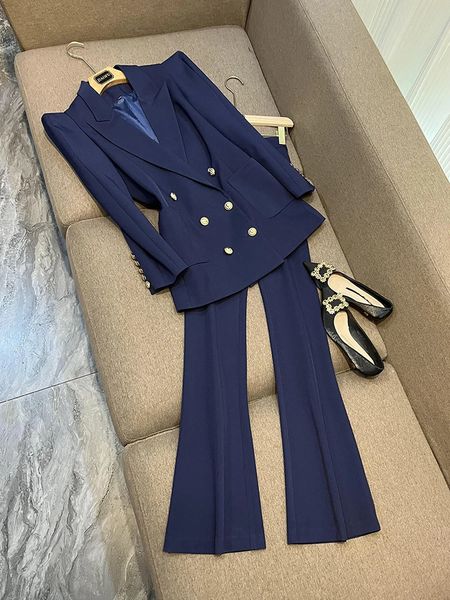 Pantalon de deux pièces pour femmes Street Design luxueux Royal Blue Femmes Mode Deux pièces Blazers Ensembles avec épaulettes Personnaliser les costumes de dame 231115