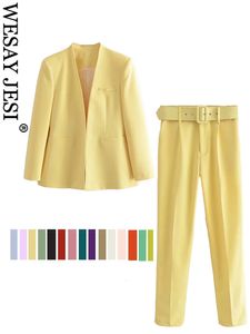 Pantalones de dos piezas para mujeres Wesay Jesi Traf Oficina de mujeres Moda Fashion Blazer Pantsuit Simple Solid Color Tuit Apriete de la manga larga Juntos de pantalones 230630