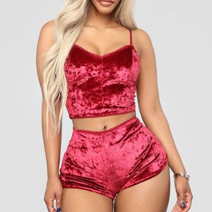 Tweedelige damesbroek Dames 2-delige set Fluwelen nachtkleding Sexy spaghettibandjes Shorts Pyjamapak Dames Vrijetijdsnachtkleding Vrouwelijke pyjamafeestset 230606