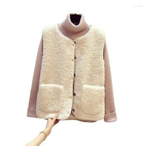 Gilets pour femmes 2022 printemps automne modèles de fourrure une pièce gilet en peluche d'agneau femme version coréenne la veste de gilet ample sauvage