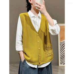 Gilet da donna 2023 lavorato a maglia fiore ricamato maglione canotta primavera retrò cardigan casual senza maniche scollo a V X338